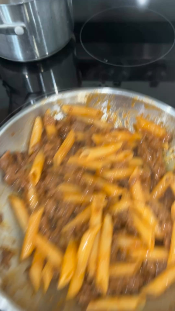 The EASIEST vegan bolognese you’ll ever make!!