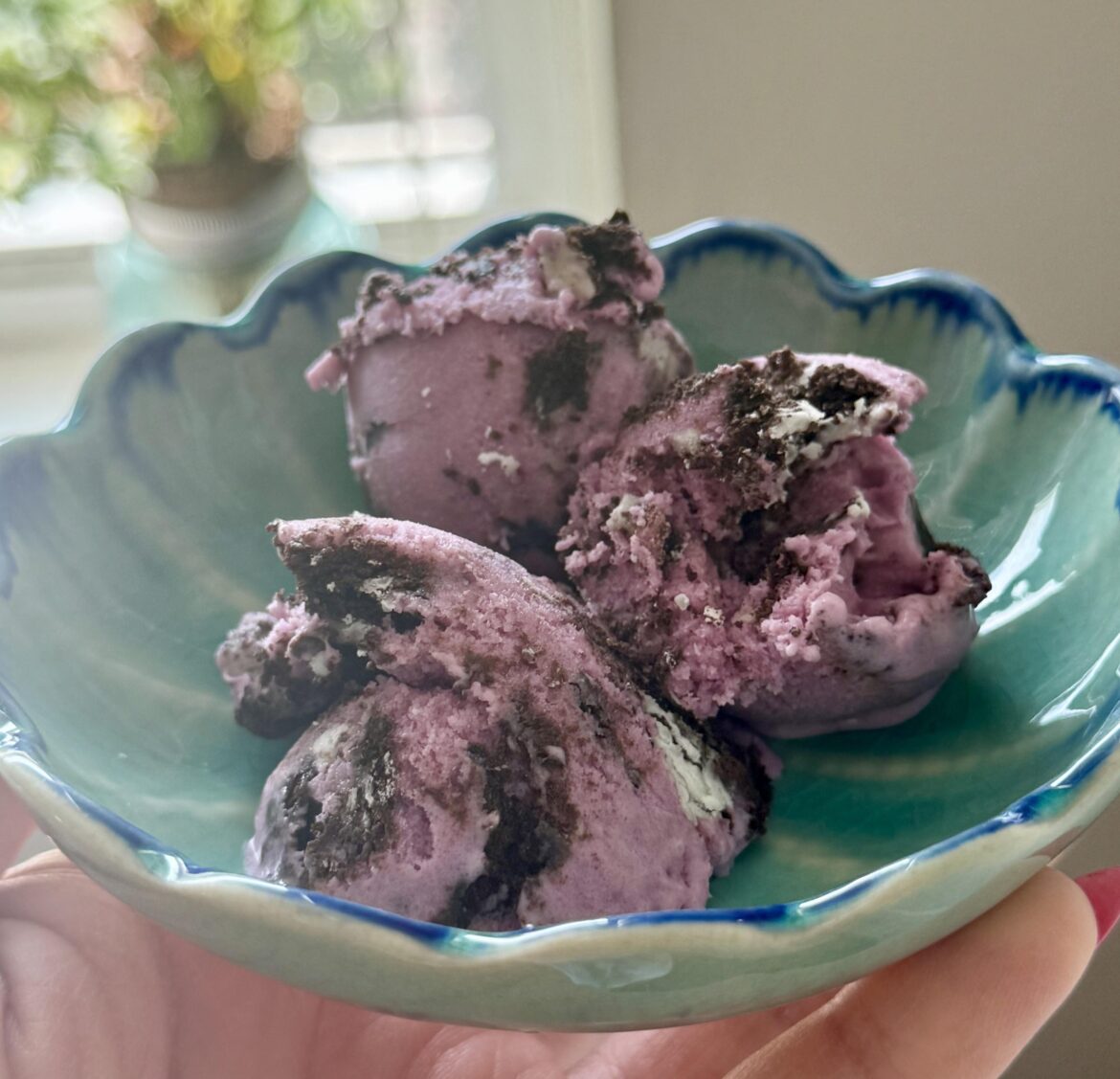 Taro & ube ice cream with Oreo