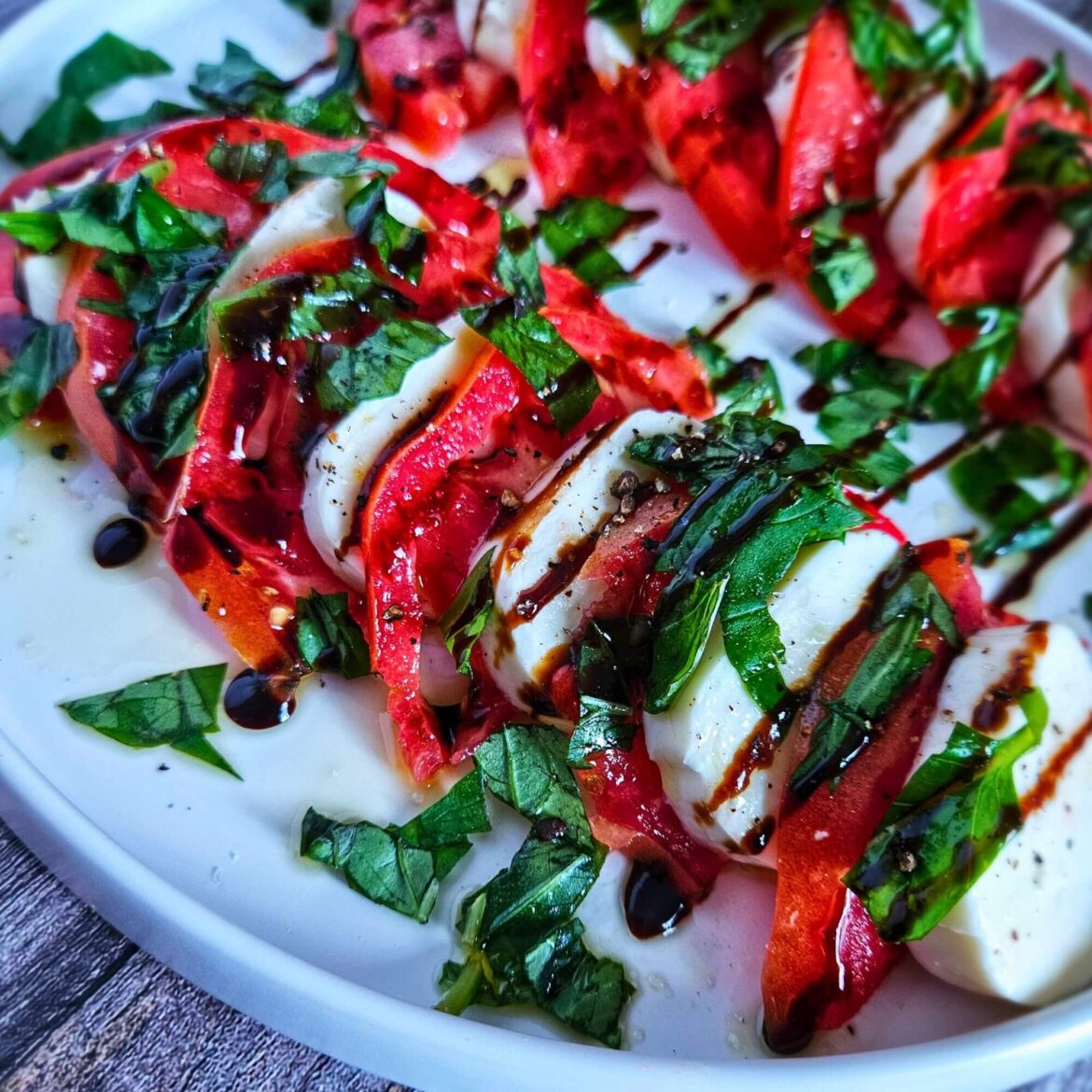 Caprese Salad with Balsamic Drizzle
