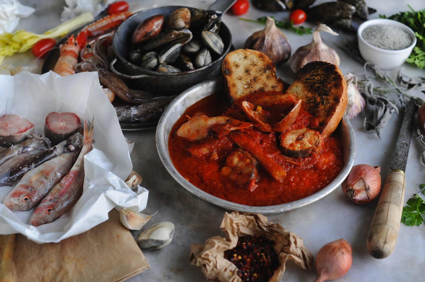 Il cacciucco è uno dei piatti di pesce tipici toscani, proveniente dalla provincia di Livorno