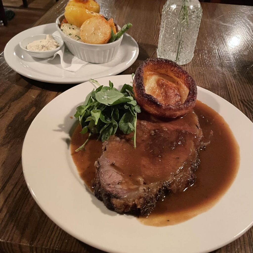 Sunday roast dinner at The Oxley