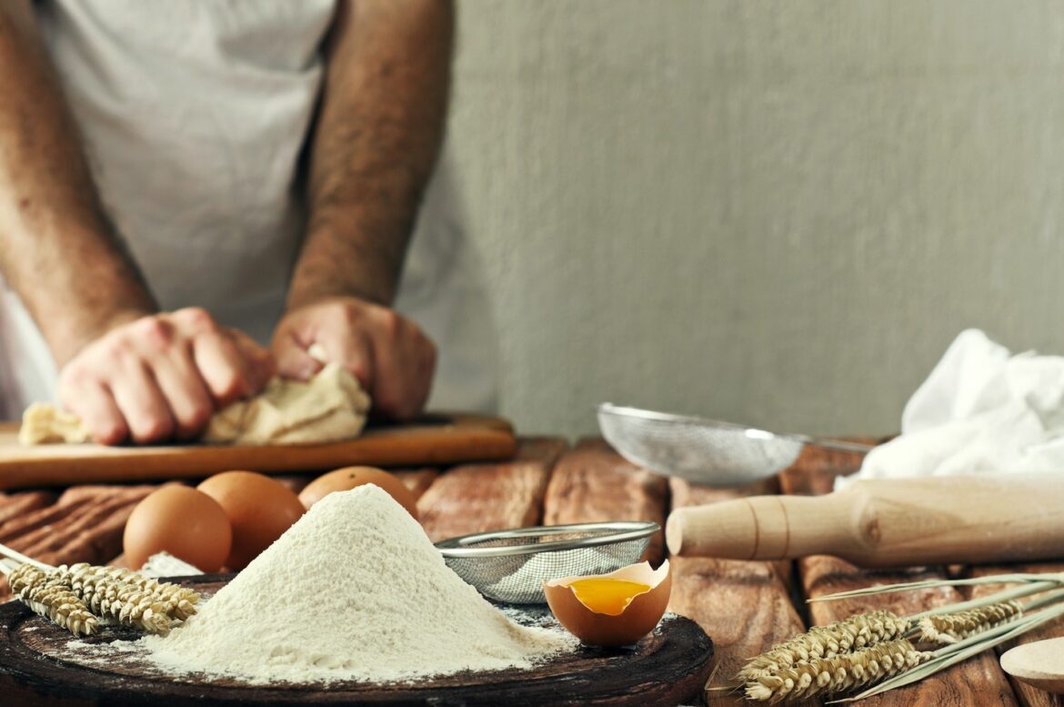 Ricette della tradizione toscana, preparate nella cucina di Cooking in Florence con la chef Laura Franceschetti, un'indementicabile lezione di arte e bontà