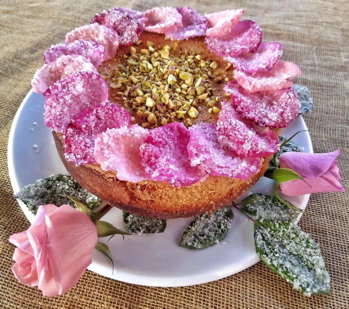 Vegan Persian Love Cake ❤️🌹🎂