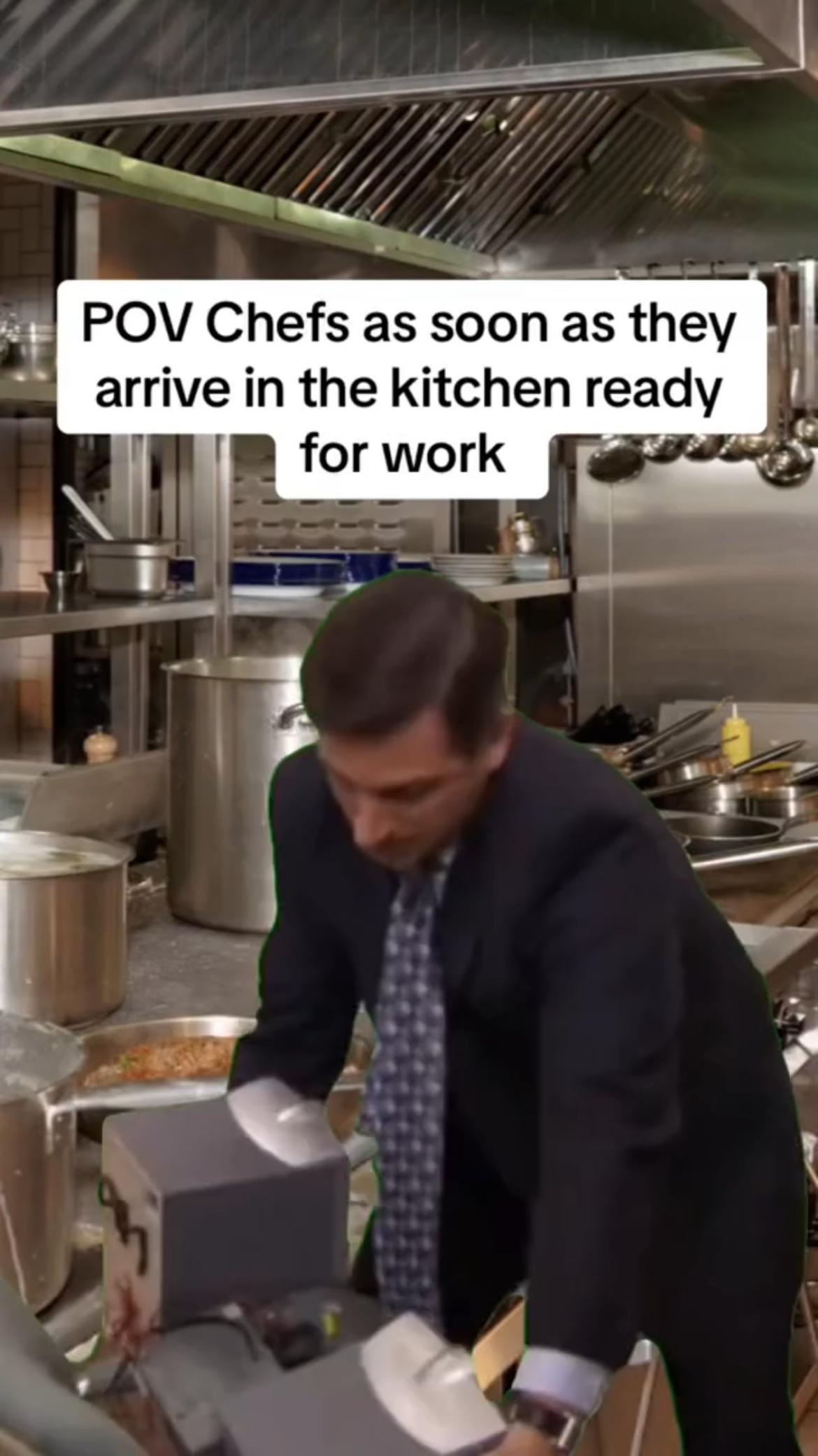 Okay gents whats the song you always play first, mine is : Mezzanote by Ana Mena.