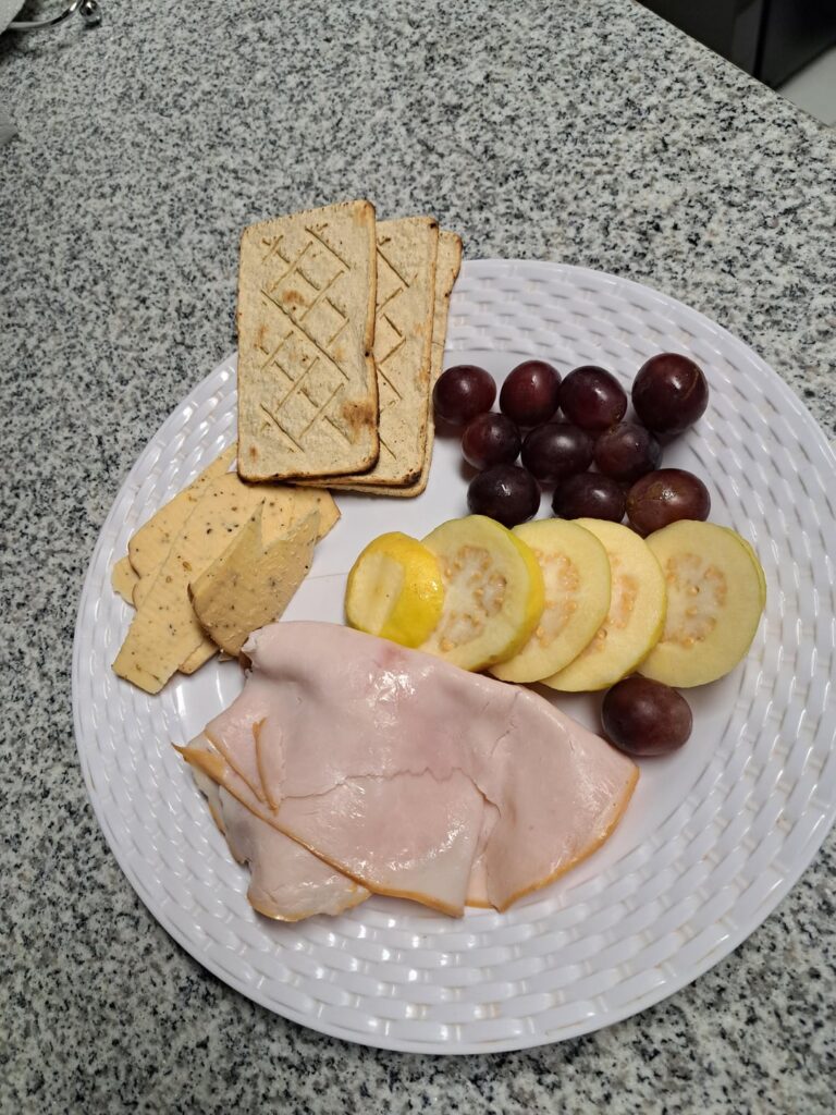 Girl dinner 305 cal