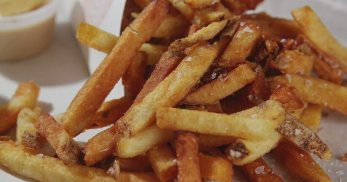 Phantom Gourmet: Fries With Sauce & More At Saus Phantom Gourmet: Fries With Sauce & More At Saus