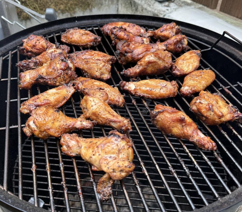 You guys like smoked wings? You guys like smoked wings?