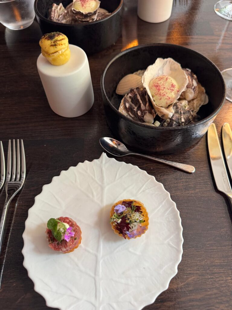 Edinbane Lodge (Isle of Skye, Scotland) Edinbane Lodge (Isle of Skye, Scotland)