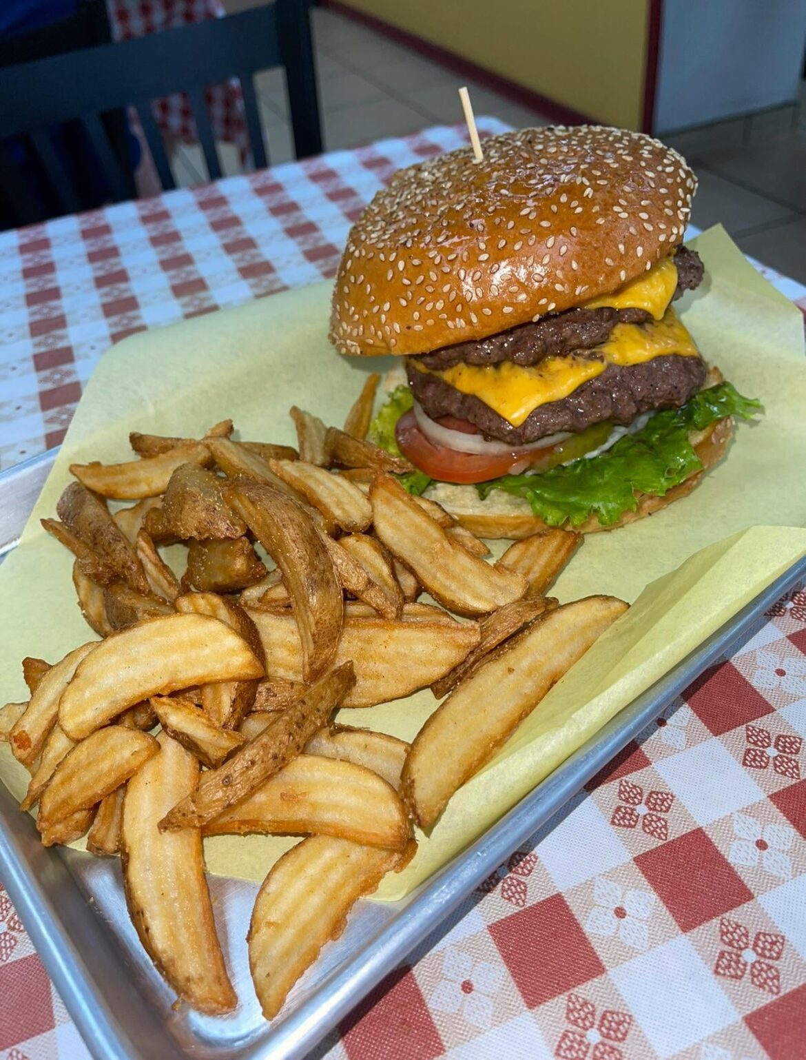 Hot, Fresh & Local 🔥😋