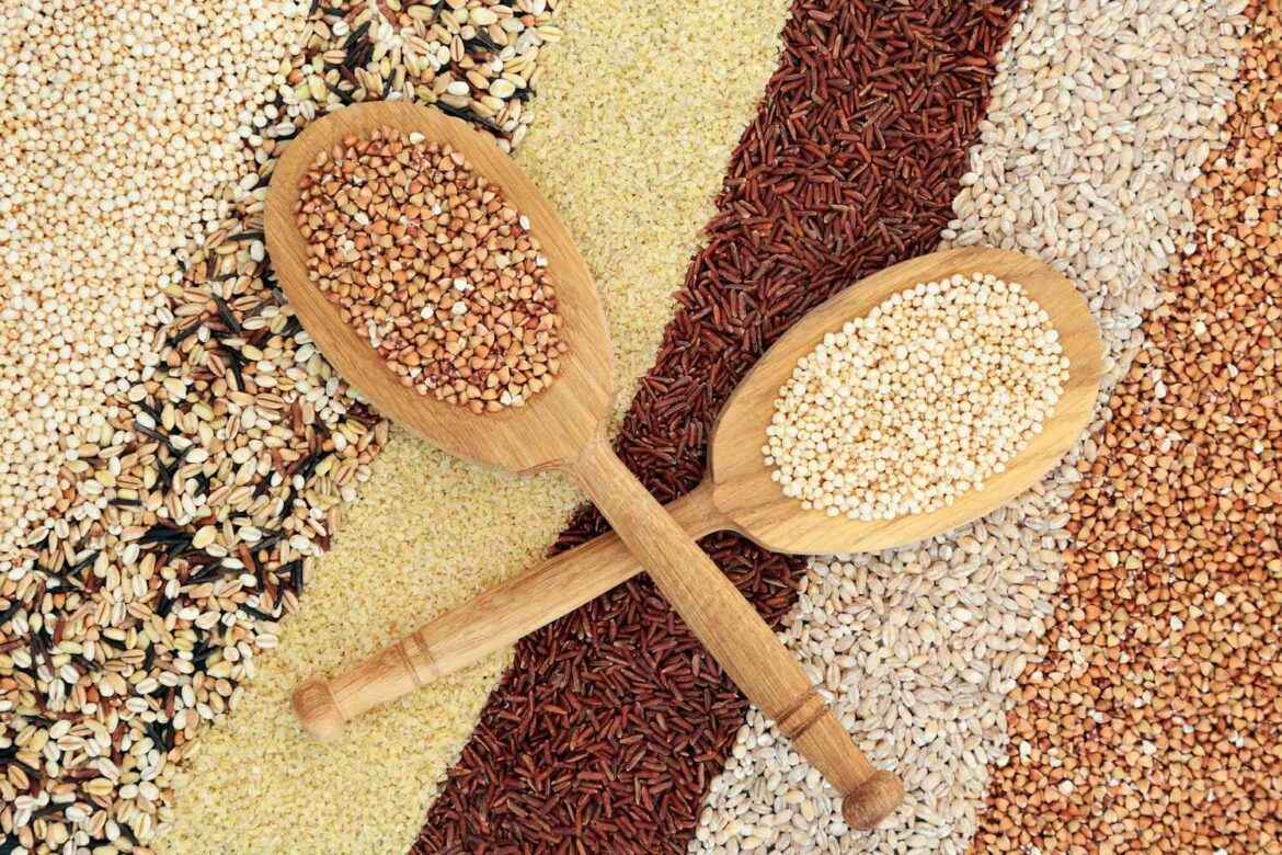 6 Grains With More Fiber Than Brown Rice, According to Registered Dietitians