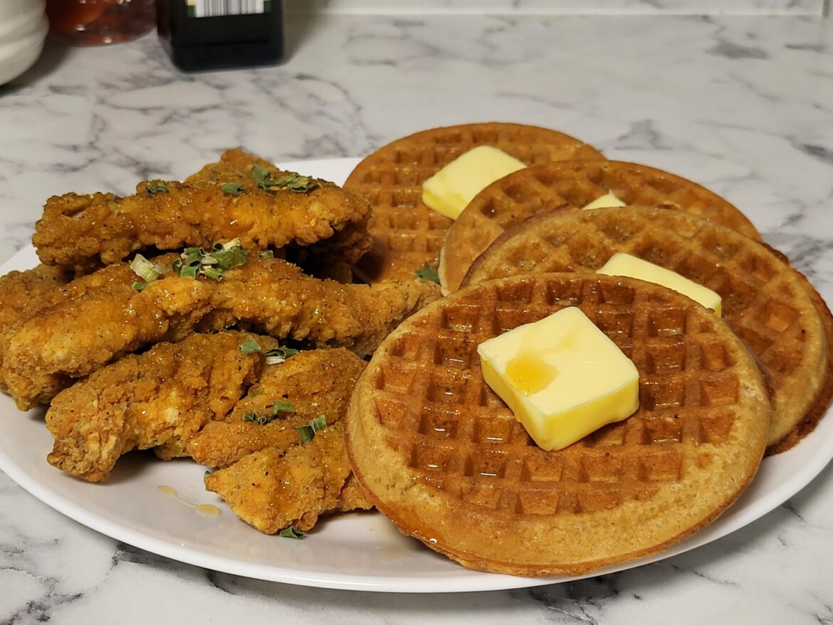 [Homemade] Chicken & Waffles