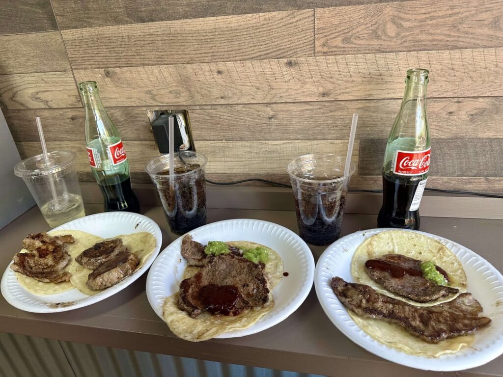 Can't believe I got to try some tacos from Michelin Star Chef Mario Hernández Alonso! They were a 10/10!