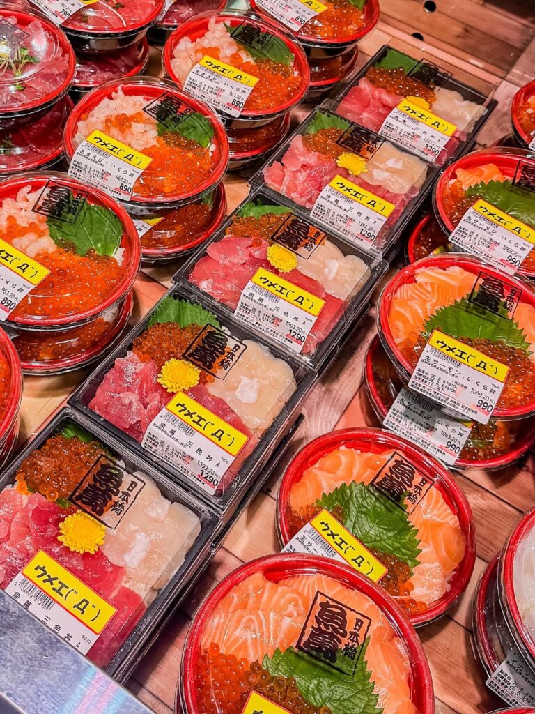 If you’re in Fukuoka, go to LOPIA! 🍣fresh and affordable!