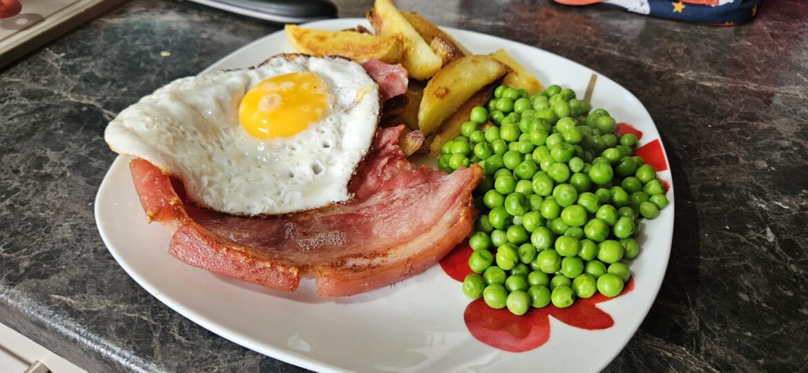 Gammon, egg, homemade chips and peas