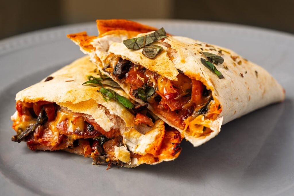 Homemade Pizza Hot Pocket - 371 Calories and 51g of Protein!