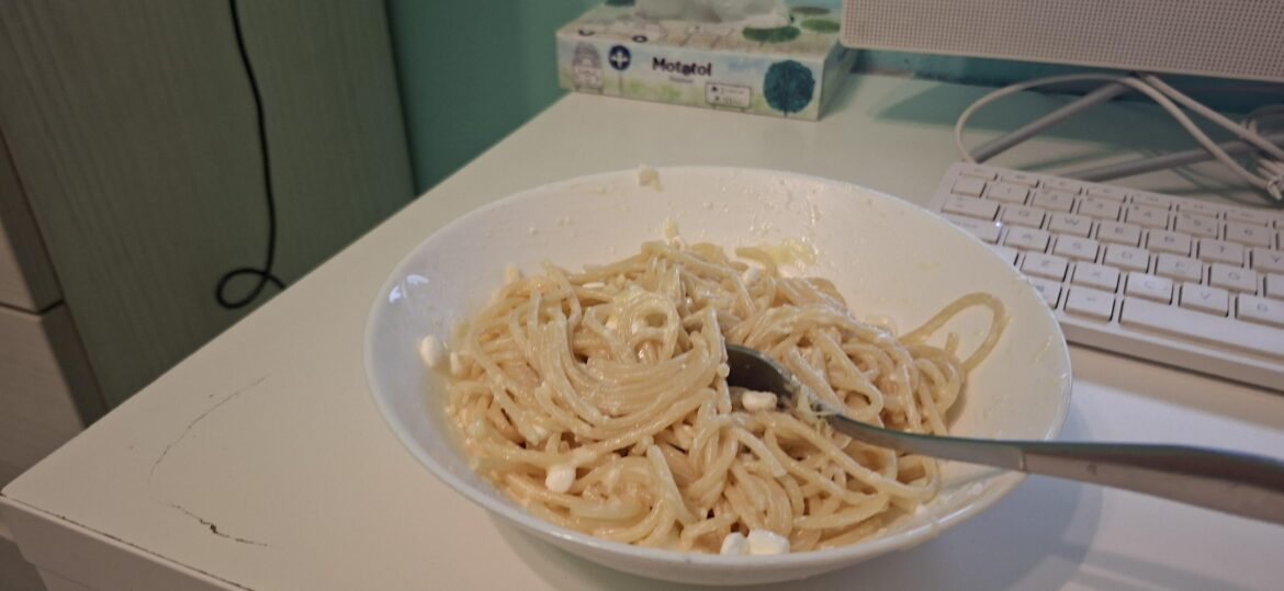 Pasta with cheese