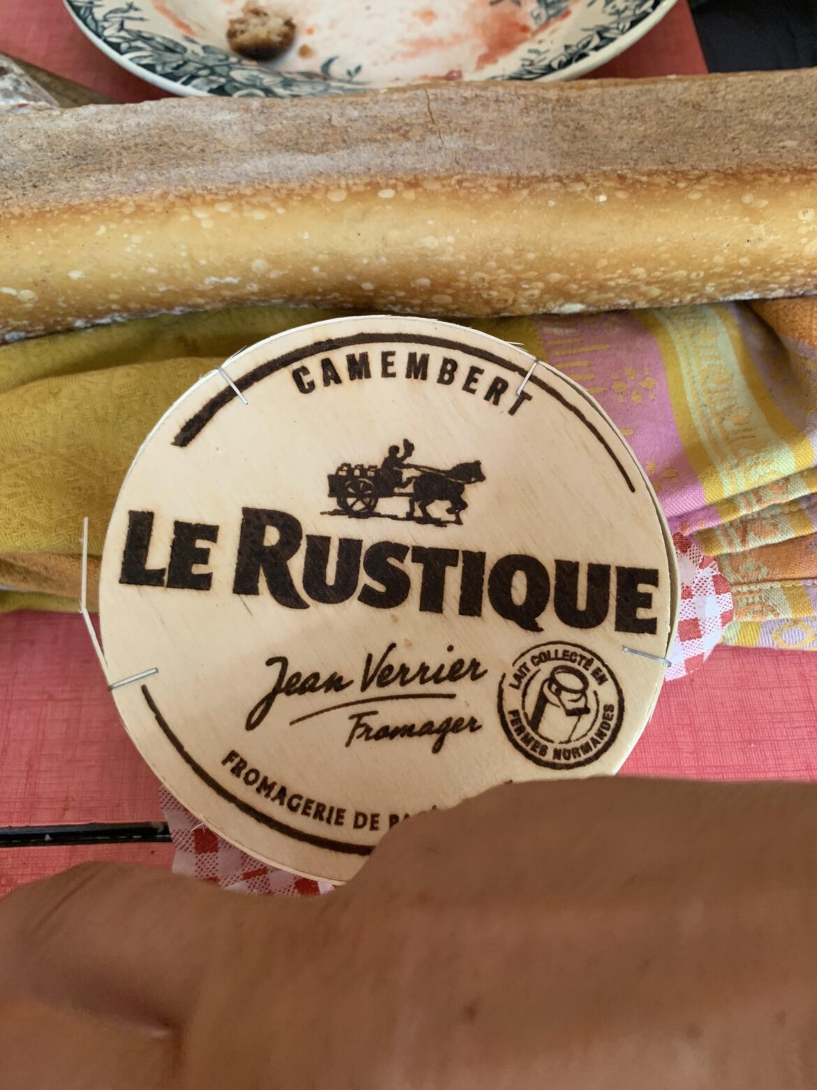 Day 56 in France. 8/10. Is be had this hot and this one was room temperature.. it’s good