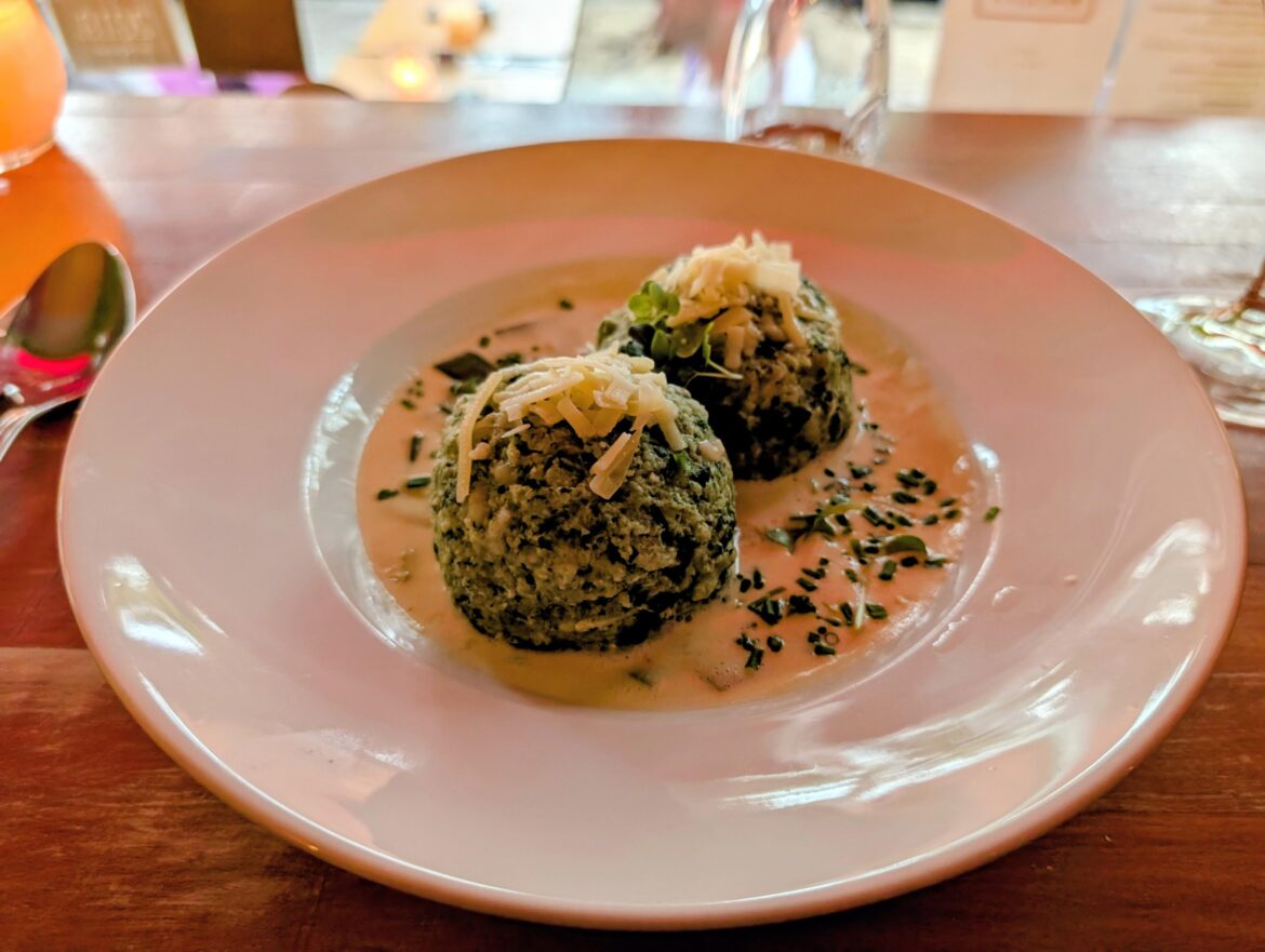 Südtiroler Spinatknödel