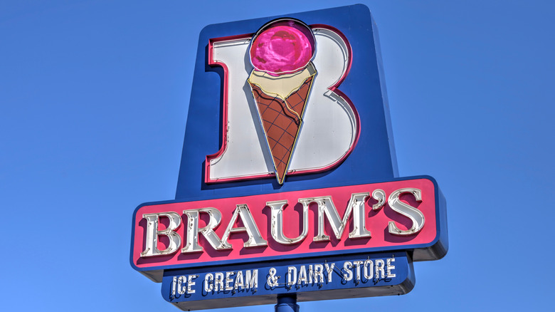 a giant Braum's sign with its logo