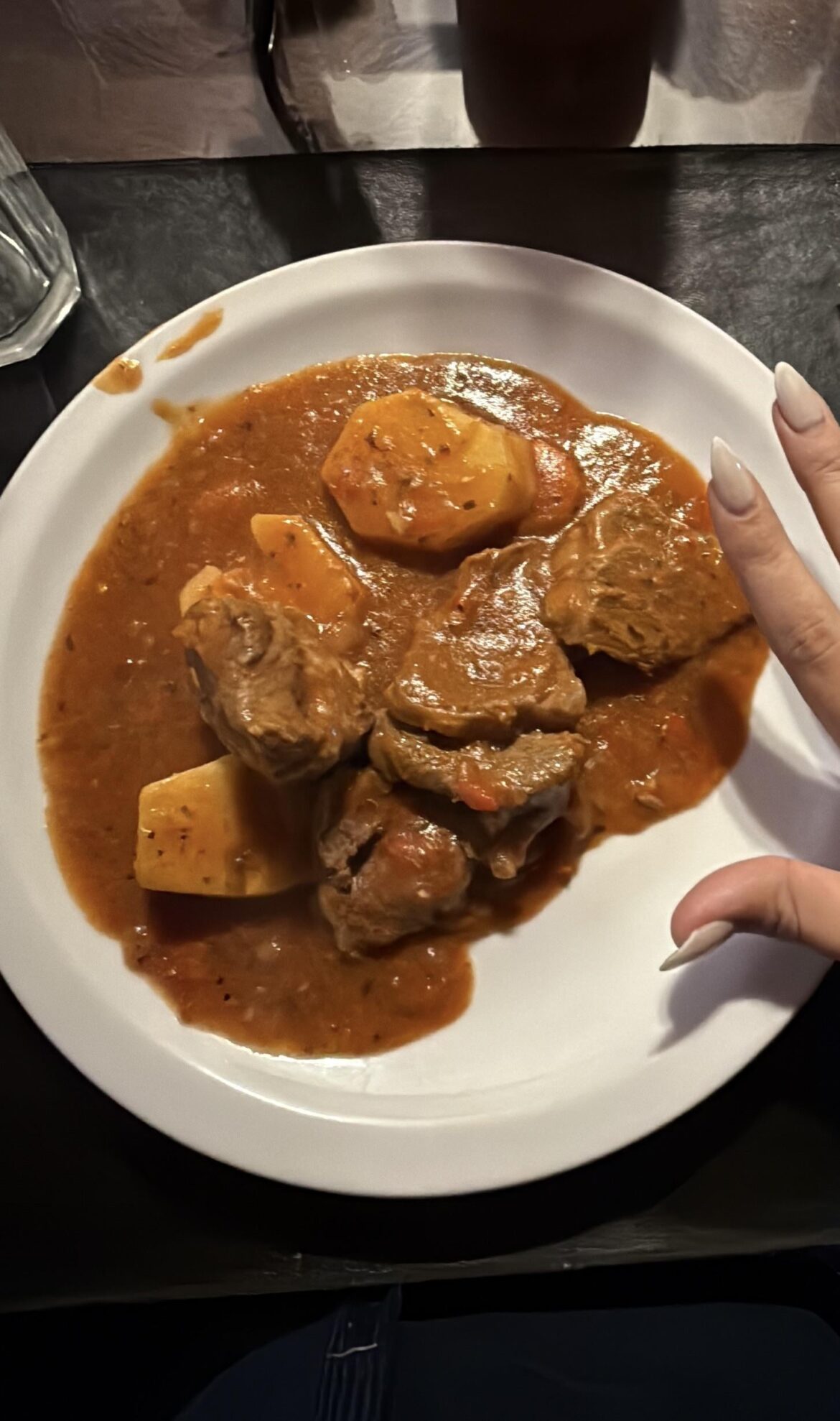Meat stew with potatoes and tomato, inspired by Mediterranean cuisine 🍲