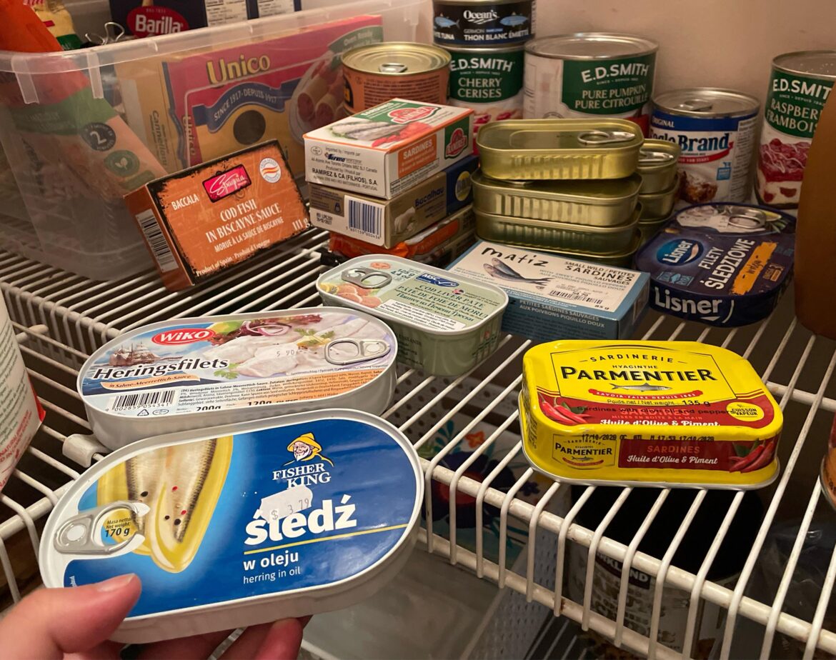 What do I pick (unmarked cans are smoked oysters)