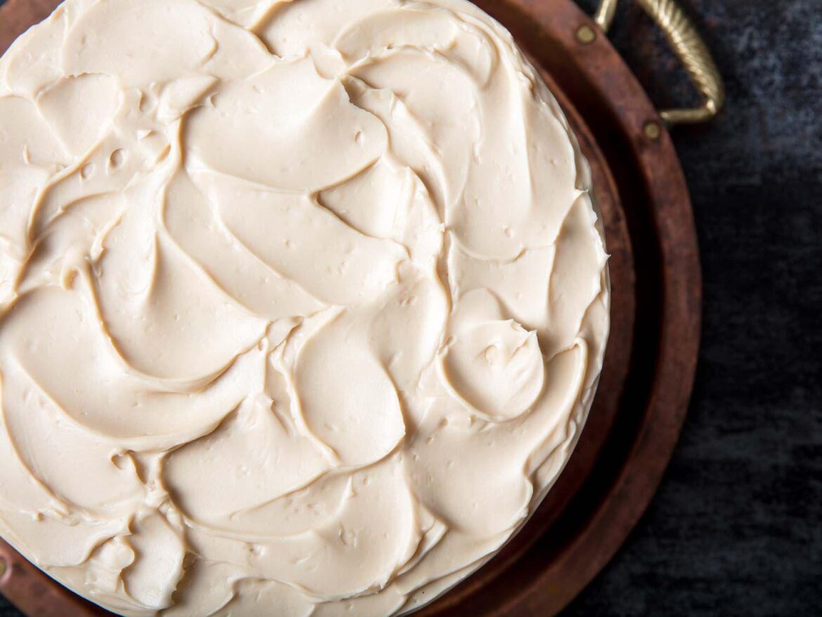 Maple Italian meringue buttercream Maple Italian meringue buttercream