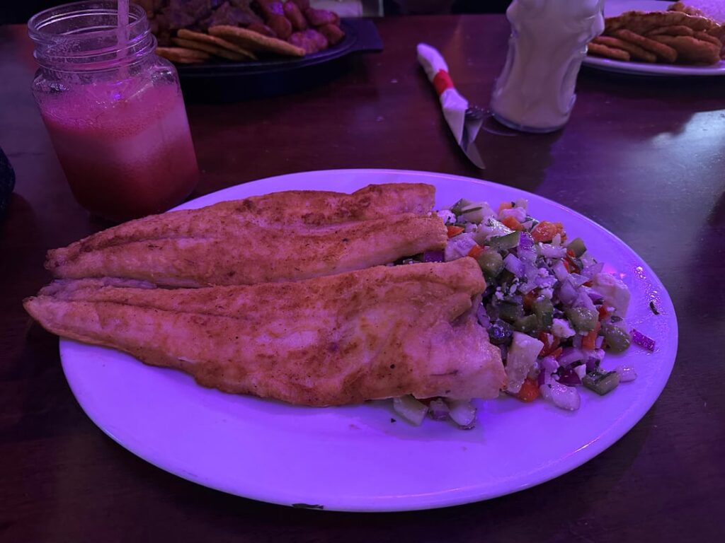 calories in branzino and mediterranean salad? calories in branzino and mediterranean salad?