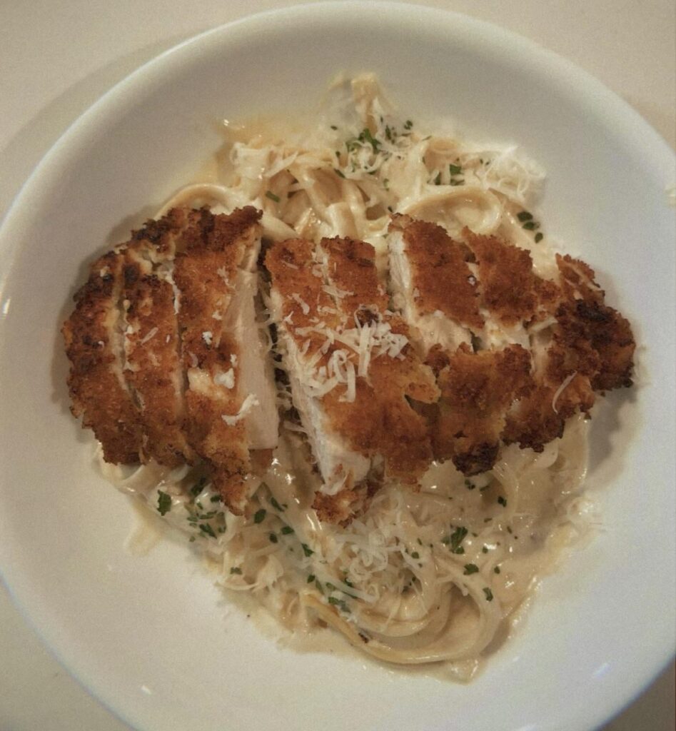 fettuccine alfredo + chicken katsu