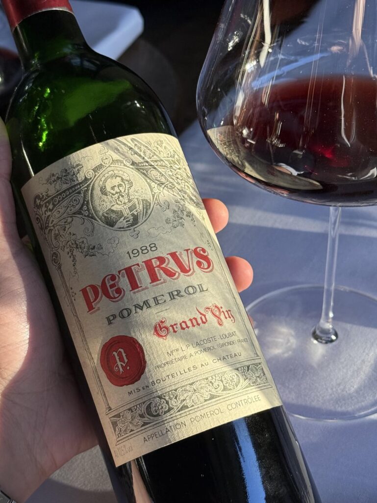 First time opening this special bottle of Pétrus 1988 First time opening this special bottle of Pétrus 1988