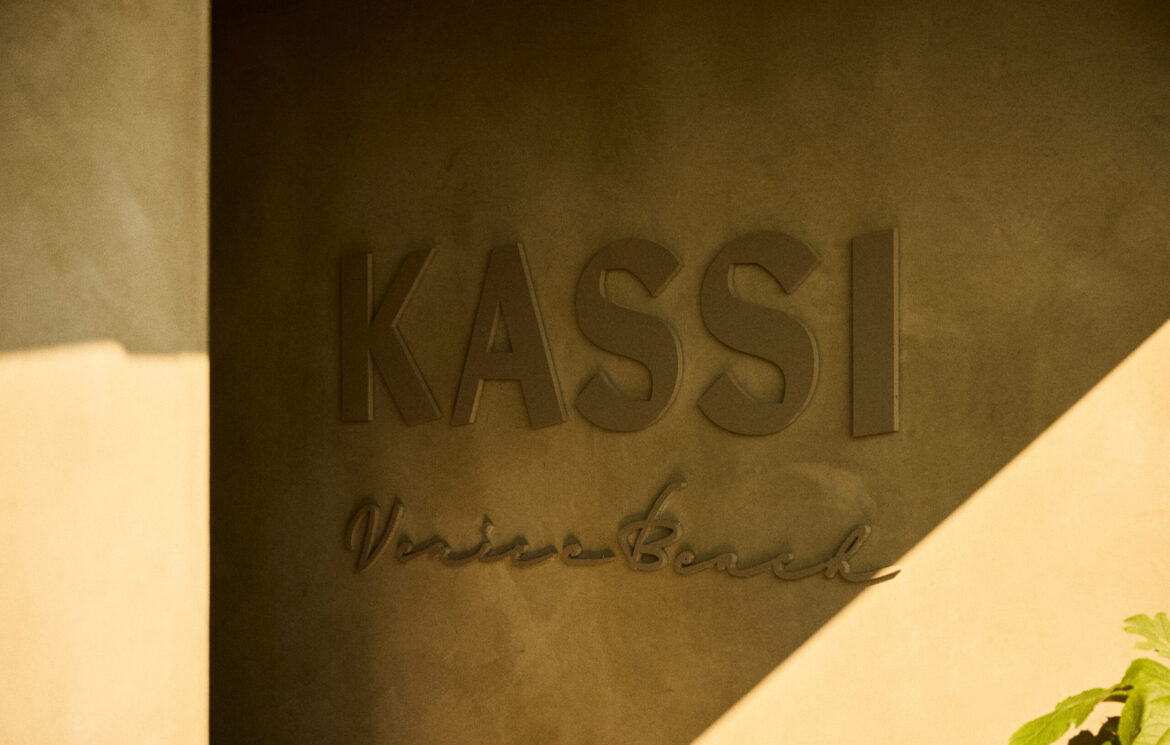 A Vegas-Favorite Mediterranean Restaurant Arrives in Los Angeles