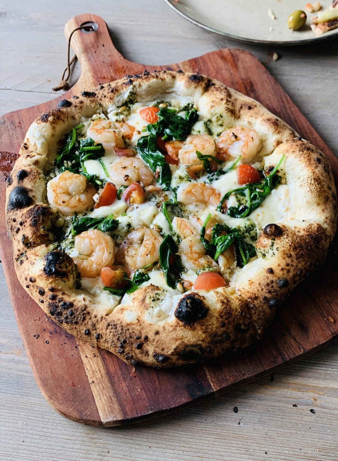 Shrimp pizza at home