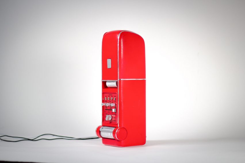 Kitchen Cosmo AI kitchen appliance by MIT students Jacob Payne and Ayah Mahmoud
