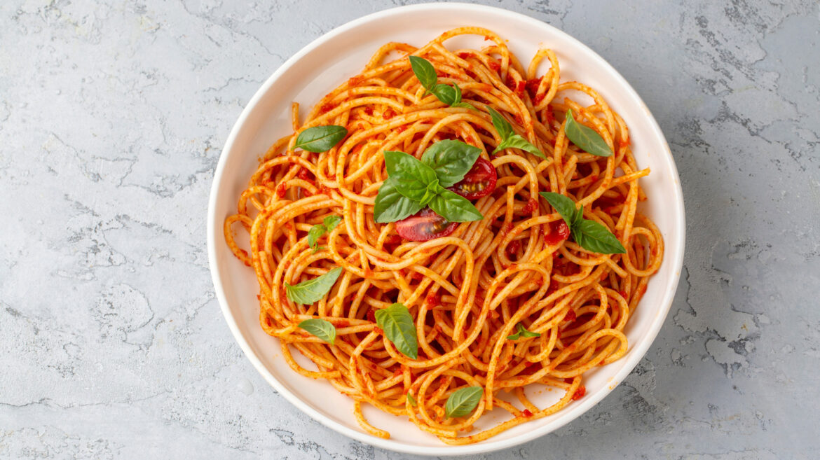 Eating Pasta Makes You Happier, And We Have The Proof