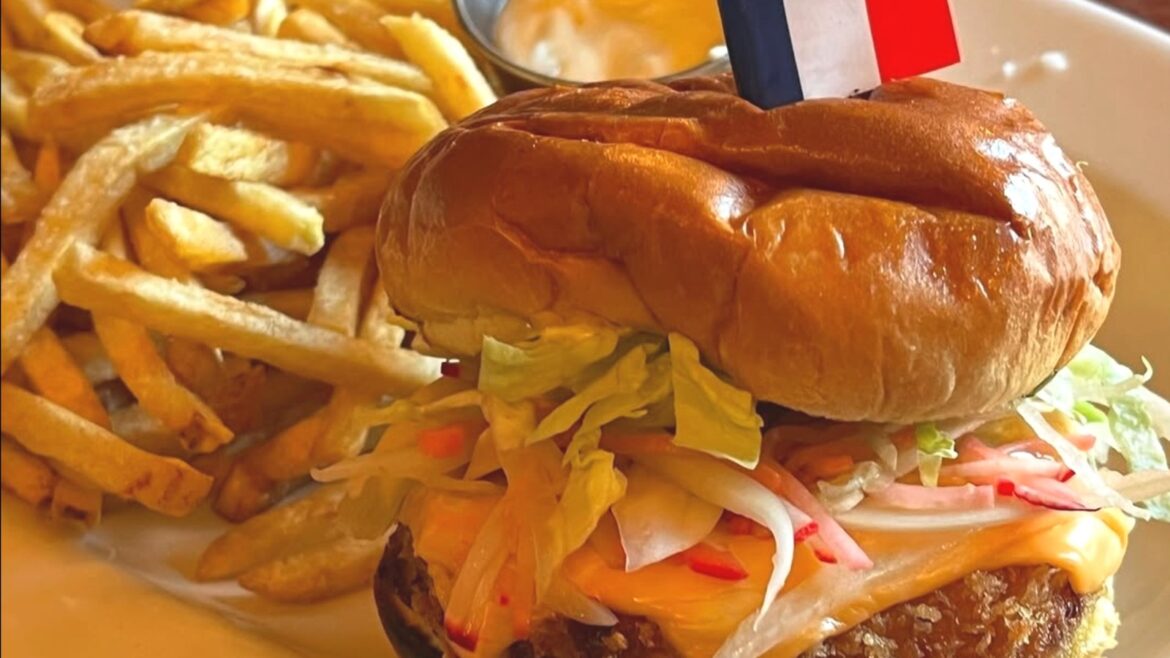 This Chicago Restaurant Serves A McDonald's-Inspired Filet-O-Fish, But It's Way Elevated