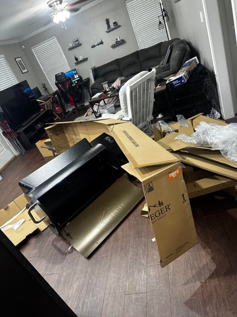 Assembling my new Traeger Pro Series 34 with my daughter! ❤️ Assembling my new Traeger Pro Series 34 with my daughter! ❤️