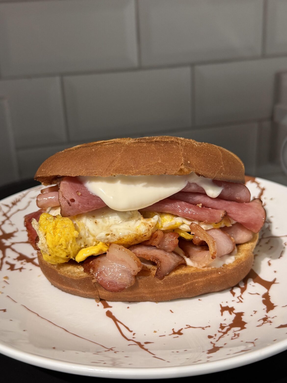 [homemade] breakfast sandwich