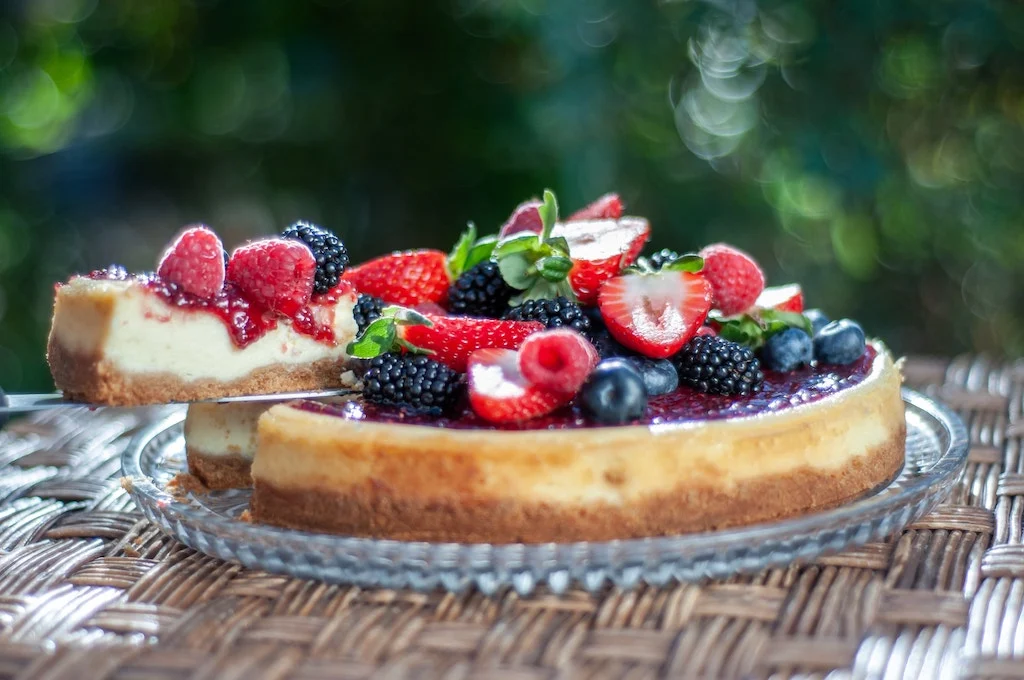 Ancient Romans used to indulge in ricotta cheesecakes for dessert | Photo: Mayumi Maciel / Unsplash