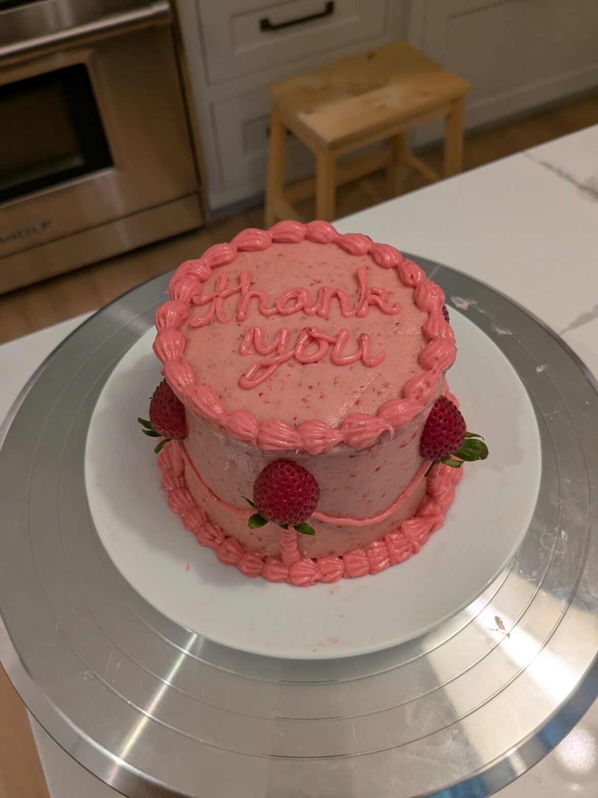 Mini strawberry cake for my neighbor