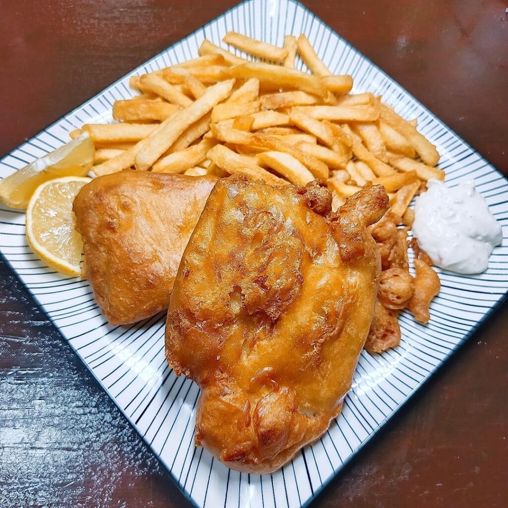 Beer Battered Fish and Chips, yummo! 🥰🤤❤️
