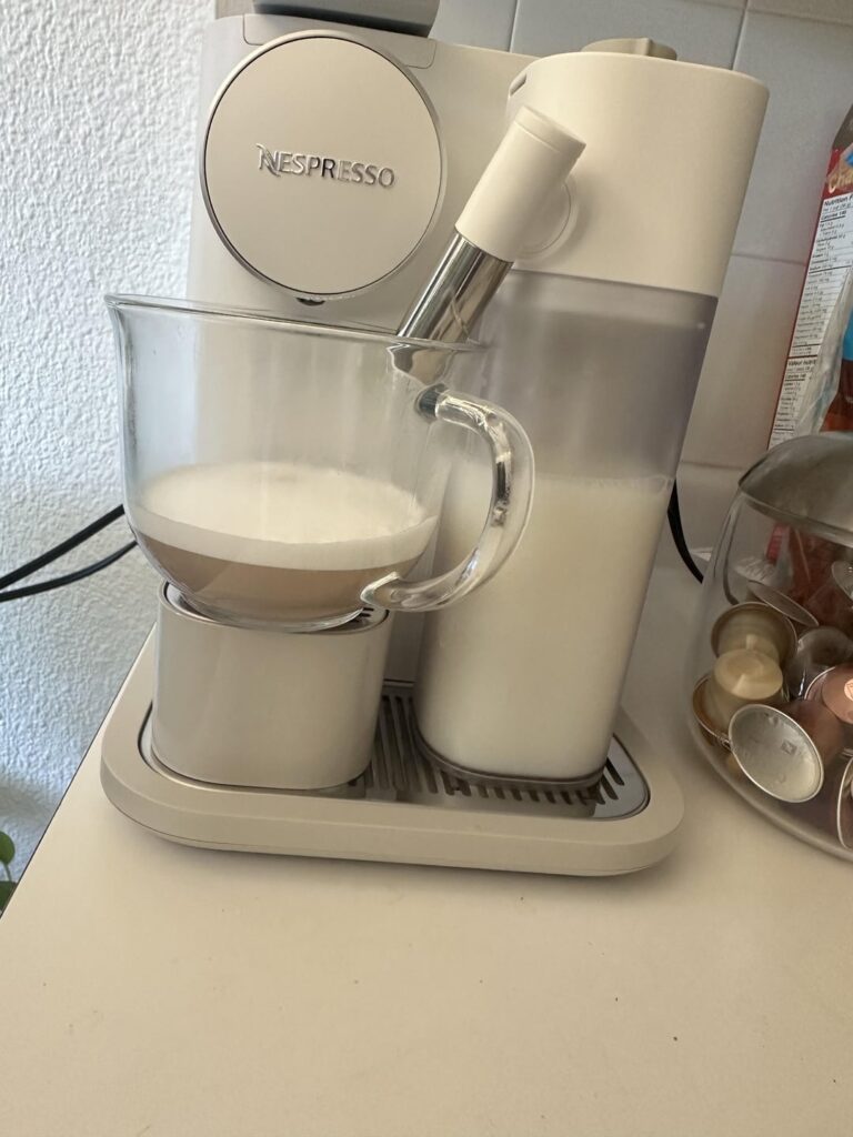 Is this a normal size for a late? Is this a normal size for a late?