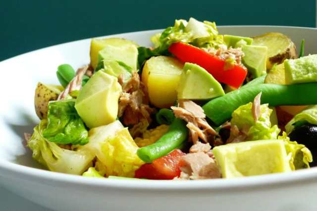 Vegan Nicoise Salad With Avocado