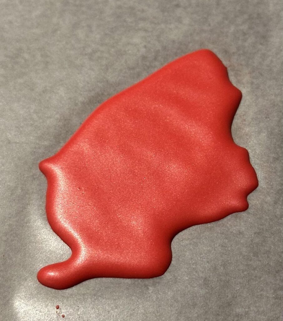 Why is my royal icing colour fading? (proven not to be butter bleed)