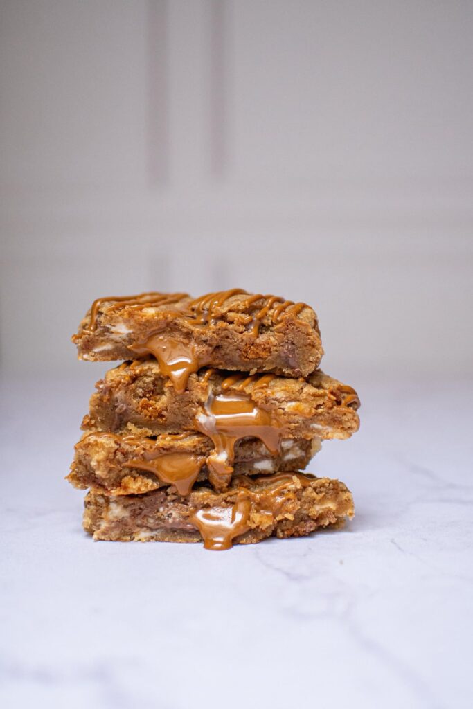 Cookies with cajeta filling