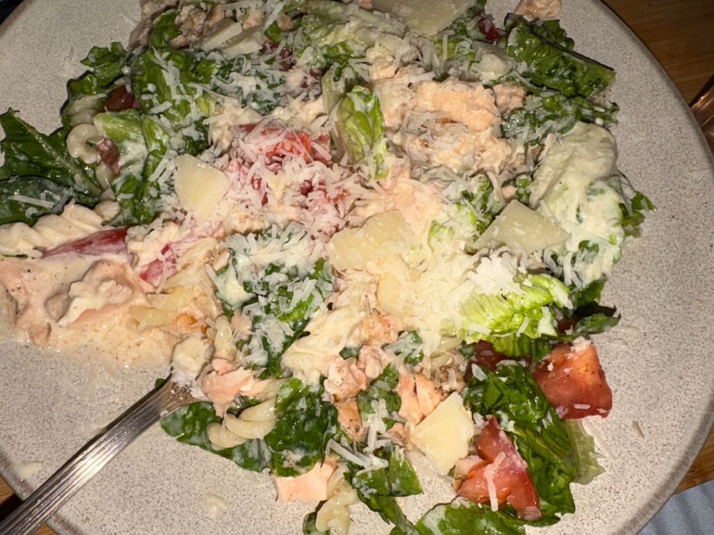 I swear, I tried to take a good pic. Looks bad but tasted amazing 2.0.  Salmon Caesar salad with pasta