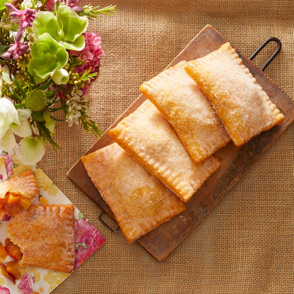 peach hand pie dessert