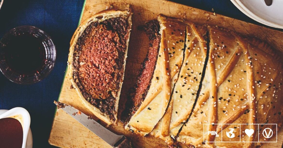 10 Vegan Centerpieces To Serve At Your Christmas Dinner