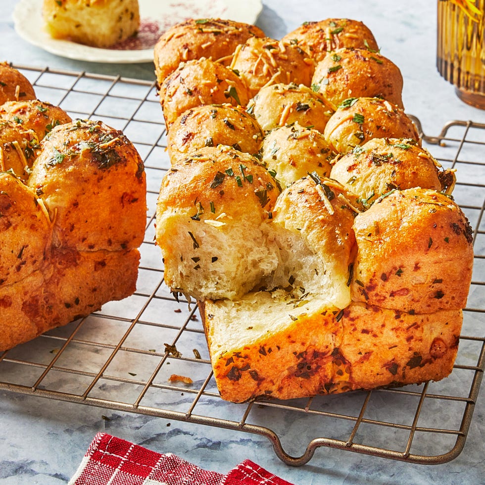 the pioneer woman's pull apart garlic bread recipe