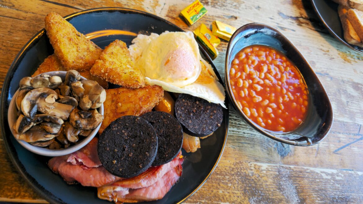 Big daddy breakfast. Morrisons. Tenner