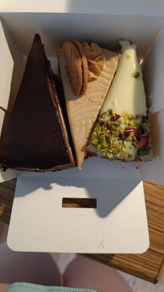 Mom bought cheesecakes. Oreo, biscoff, pistachio. Oreo 200g, biscoff and pistachio 160g. How many calories in those?