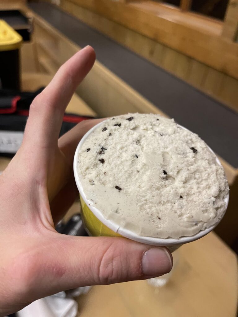 400 seem good for this small thing of oreo ice cream?